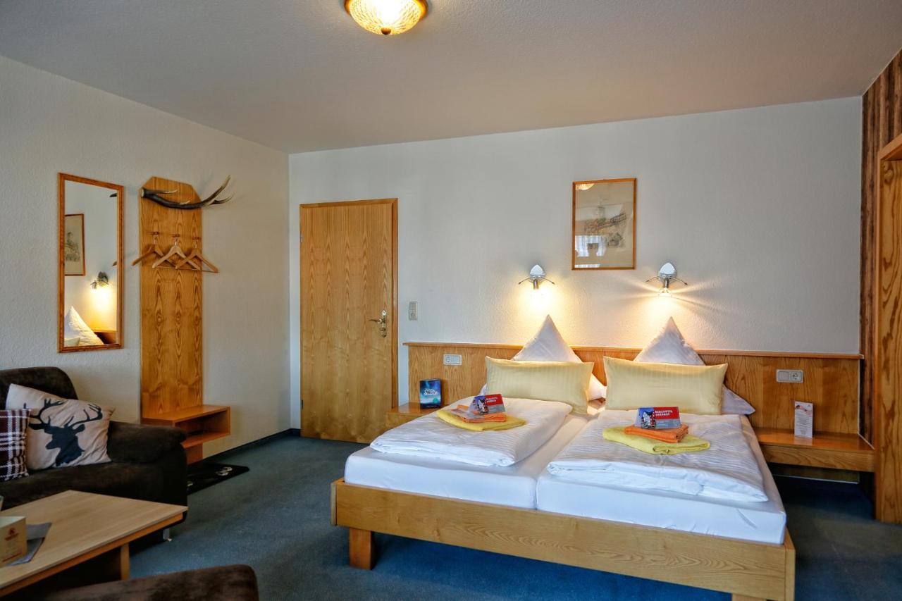 Konsum Gaestehaus Quisisana - Oberhof Oberhof  Exterior photo